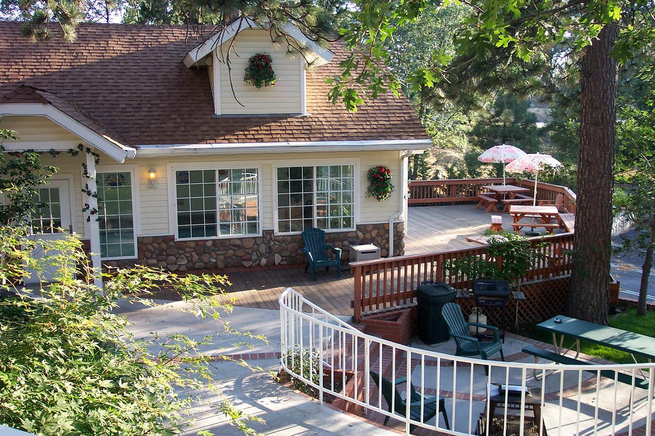 Giant Oaks Lodge Running Springs Exterior foto